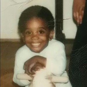 Meet your Posher, Carlos